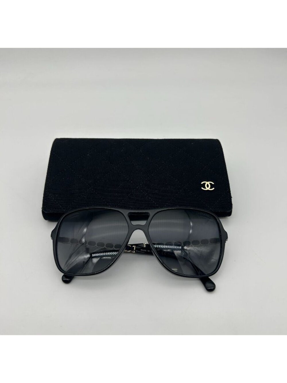 Chanel CC Logo Polarized Sunglasses Black Gray Gradient Eyewear - Picture 1 of 12